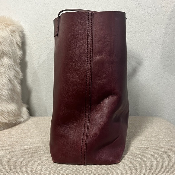 Madewell Paint Stripe Transport Leather Tote - Picture 11 of 14